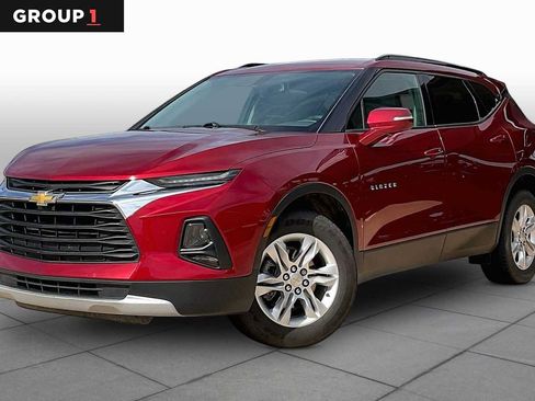 Used 2021 Chevrolet Blazer LT FWD image 1