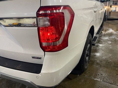 Used 2019 Ford Expedition XLT w/ Equipment Group 202A image 20