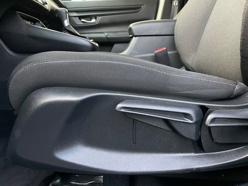 Certified 2025 Honda CR-V LX image 25