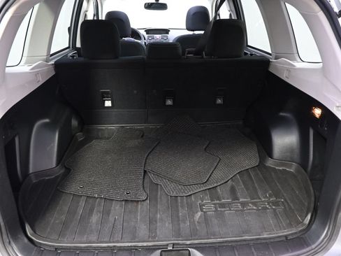 Used 2015 Subaru Forester 2.5i Premium w/ All-Weather Package AWD/4WD image 14