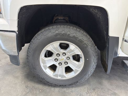 Used 2014 Chevrolet Silverado 1500 LTZ Z71 w/ LTZ Plus Package AWD/4WD image 18