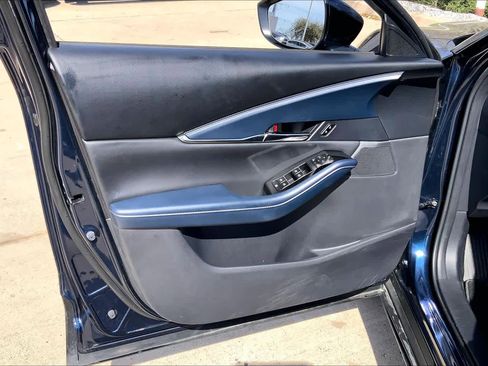 Used 2021 MAZDA CX-30 FWD 2.5 S w/ Preferred Package image 22