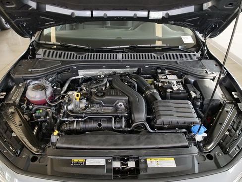 New 2025 Volkswagen Jetta S image 9