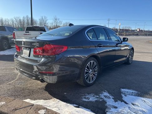 Used 2019 BMW 530i xDrive w/ Convenience Package image 5