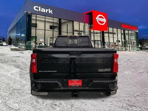 Used 2025 Chevrolet Silverado 3500 High Country w/ Technology Package image 6