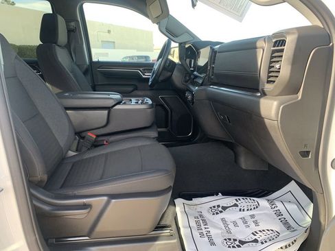 Certified 2024 Chevrolet Silverado 1500 RST image 26