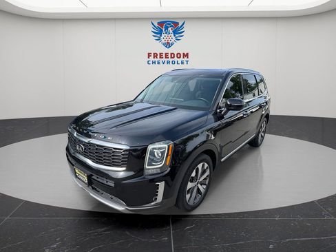 Used 2020 Kia Telluride S AWD/4WD image 1