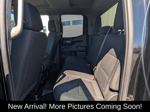 Used 2023 GMC Sierra 1500 Pro w/ Pro Value Package AWD/4WD image 3
