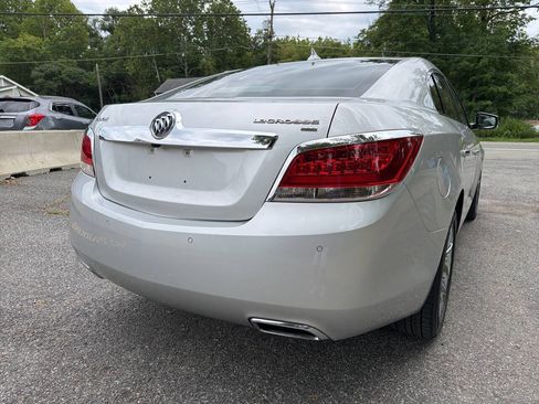 Used 2011 Buick LaCrosse CXS w/ Driver Confidence Package FWD image 13