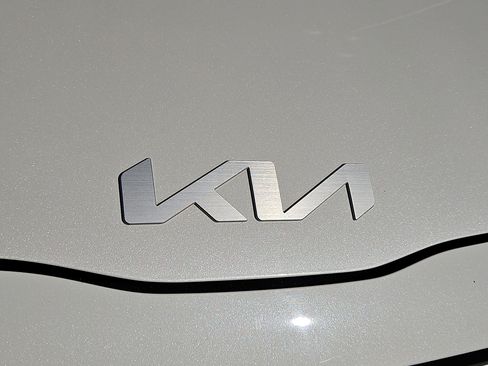 Used 2022 Kia Soul LX w/ Technology Package FWD image 23