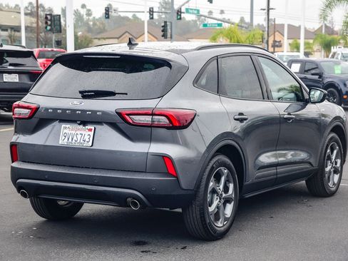 Used 2025 Ford Escape ST-Line w/ Tech Pack #1 image 4