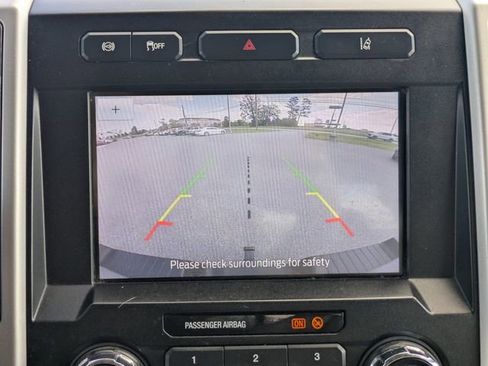 Used 2020 Ford F350 Lariat w/ Chrome Package image 22