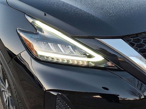 Certified 2023 Nissan Murano SV image 9