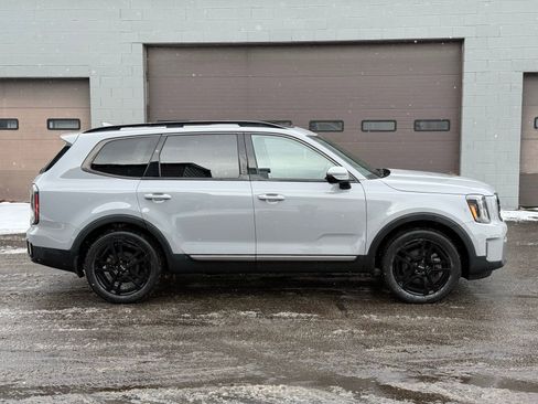 Used 2023 Kia Telluride SX X-Line image 2