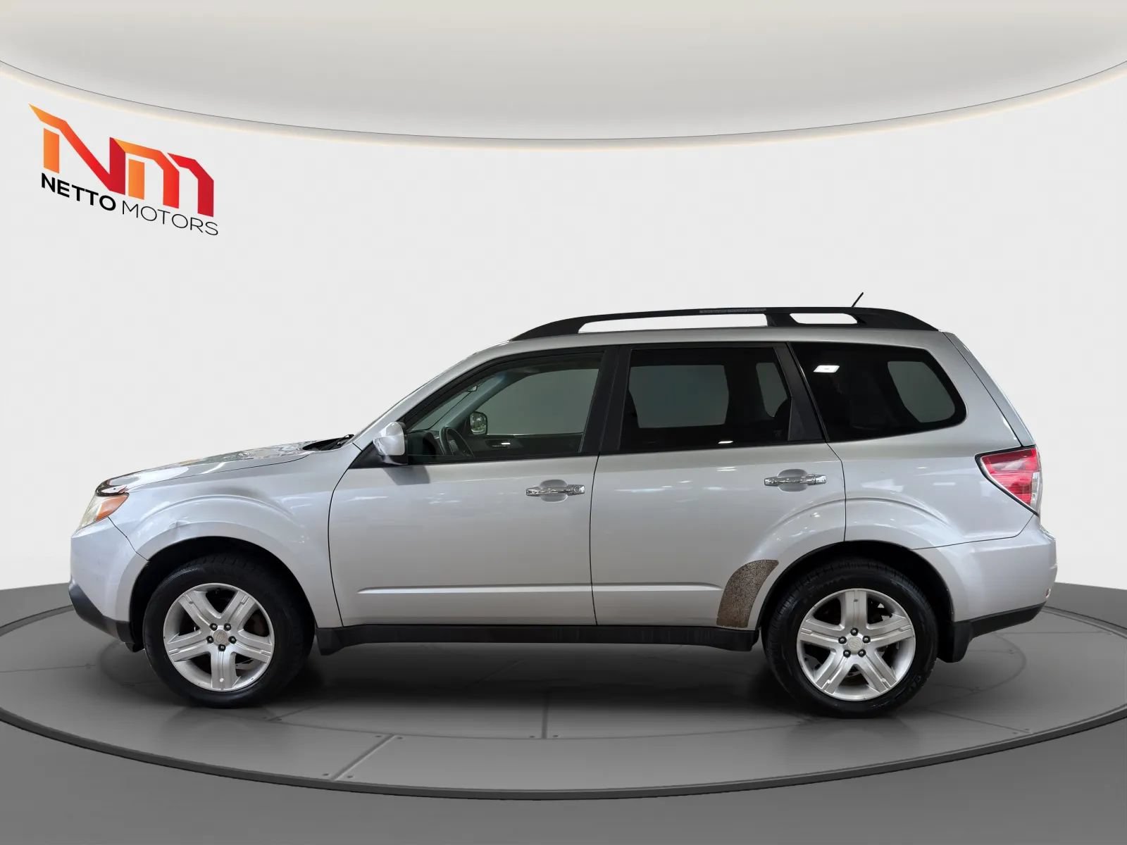 Used 2010 Subaru Forester 2.5X Premium w/ Popular Equipment Group 1B AWD/4WD image 2