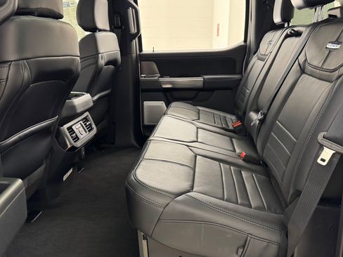 New 2026 Ford F250 Platinum w/ FX4 Off-Road Package image 15