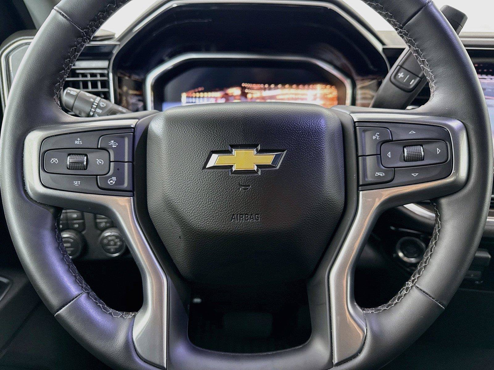Used 2026 Chevrolet Silverado 2500 LTZ AWD/4WD image 17