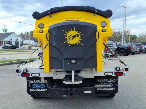 Used 2024 Ford F550 4x4 Regular Cab Super Duty image 4