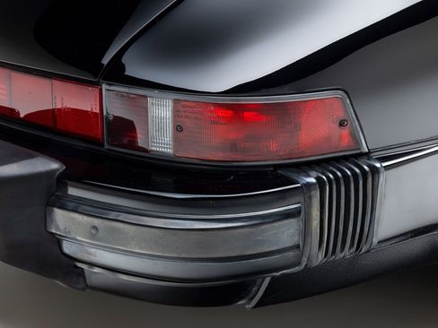 Used 1989 Porsche 911 Carrera RWD image 27