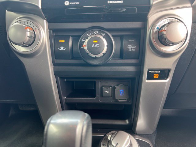 Used 2022 Toyota 4Runner Trail Special Edition AWD/4WD image 6