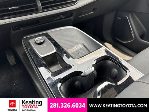 Used 2025 Buick Enclave Preferred AWD/4WD image 21