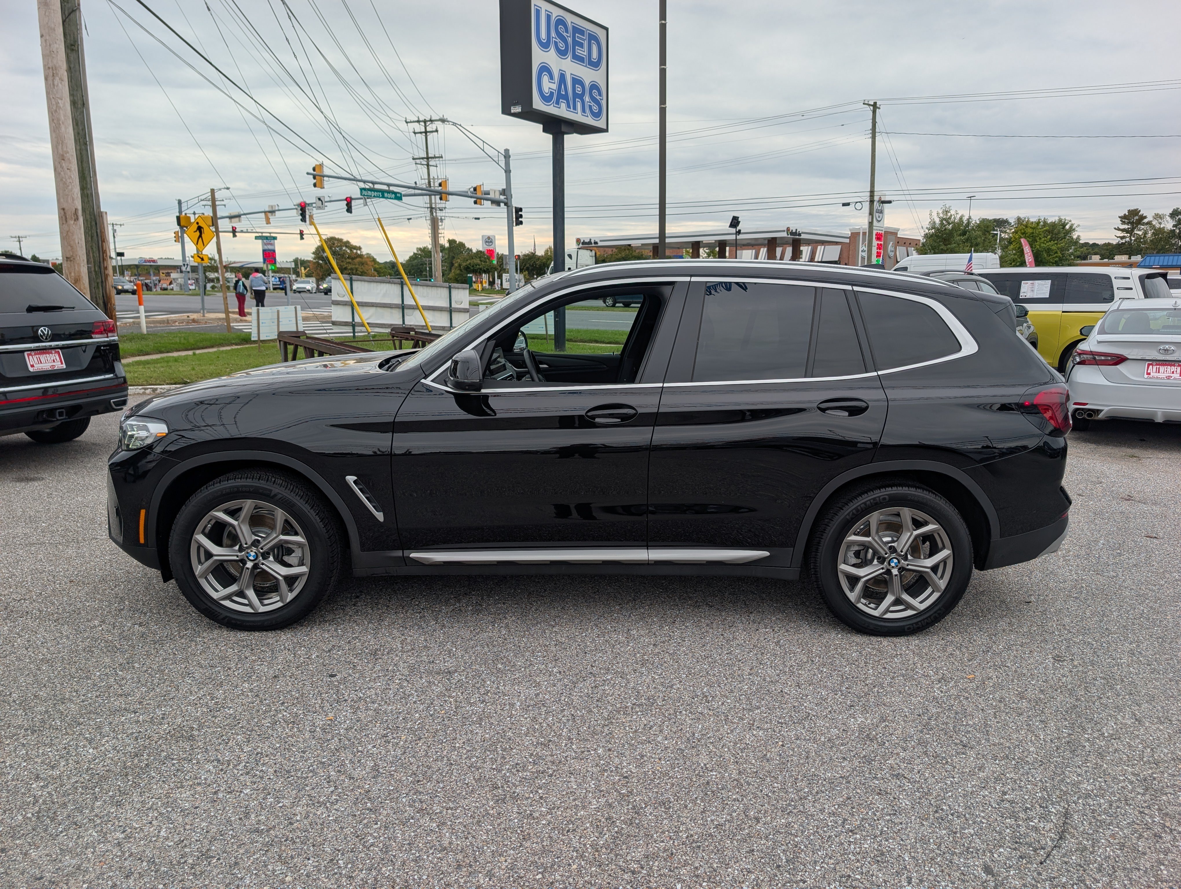 Used 2024 BMW X3 xDrive30i w/ Premium Package AWD/4WD image 6