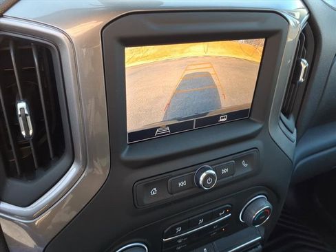 Used 2026 Chevrolet Silverado 1500 Custom image 33