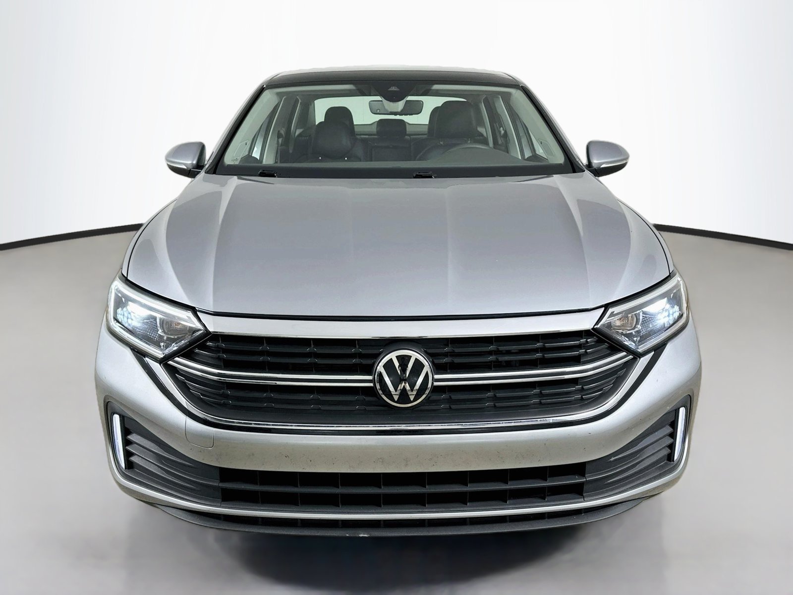 Certified 2024 Volkswagen Jetta SEL FWD image 2