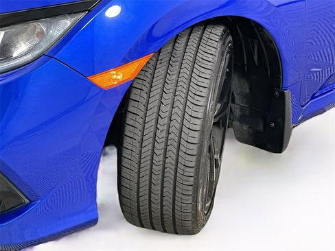 Used 2020 Honda Civic Sport image 25