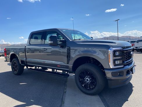 New 2026 Ford F250 XLT w/ XLT Premium Package image 15