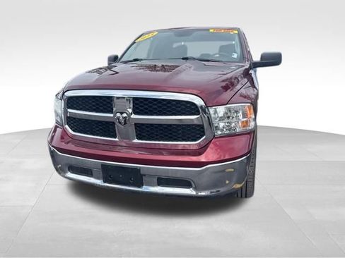 Used 2024 RAM 1500 Classic SLT AWD/4WD image 4