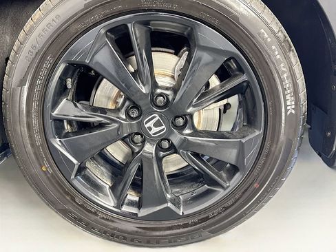 Used 2024 Honda Odyssey Sport image 34