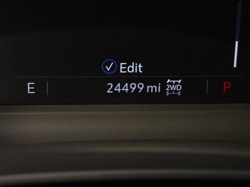 Used 2024 Cadillac XT6 Premium Luxury w/ LPO, Floor Liner Package AWD/4WD image 26