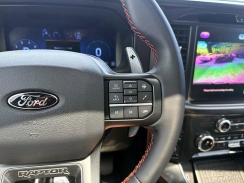 Used 2025 Ford F150 Raptor AWD/4WD image 33