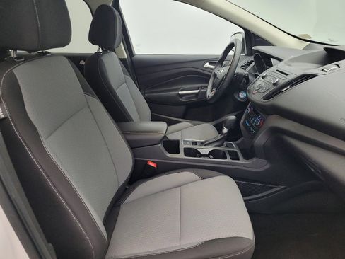 Used 2017 Ford Escape SE image 21