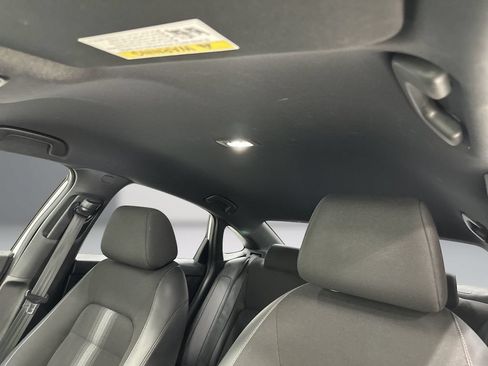 Used 2023 Honda Civic Sport image 17