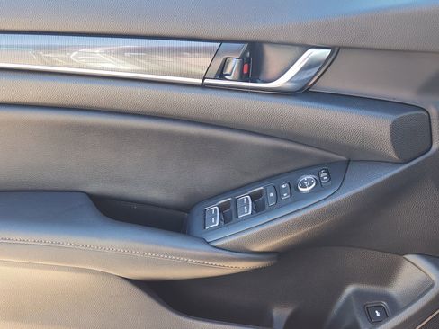 Used 2022 Honda Accord Sport image 26