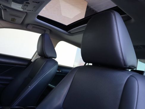 Used 2014 Lexus IS 250 RWD image 16