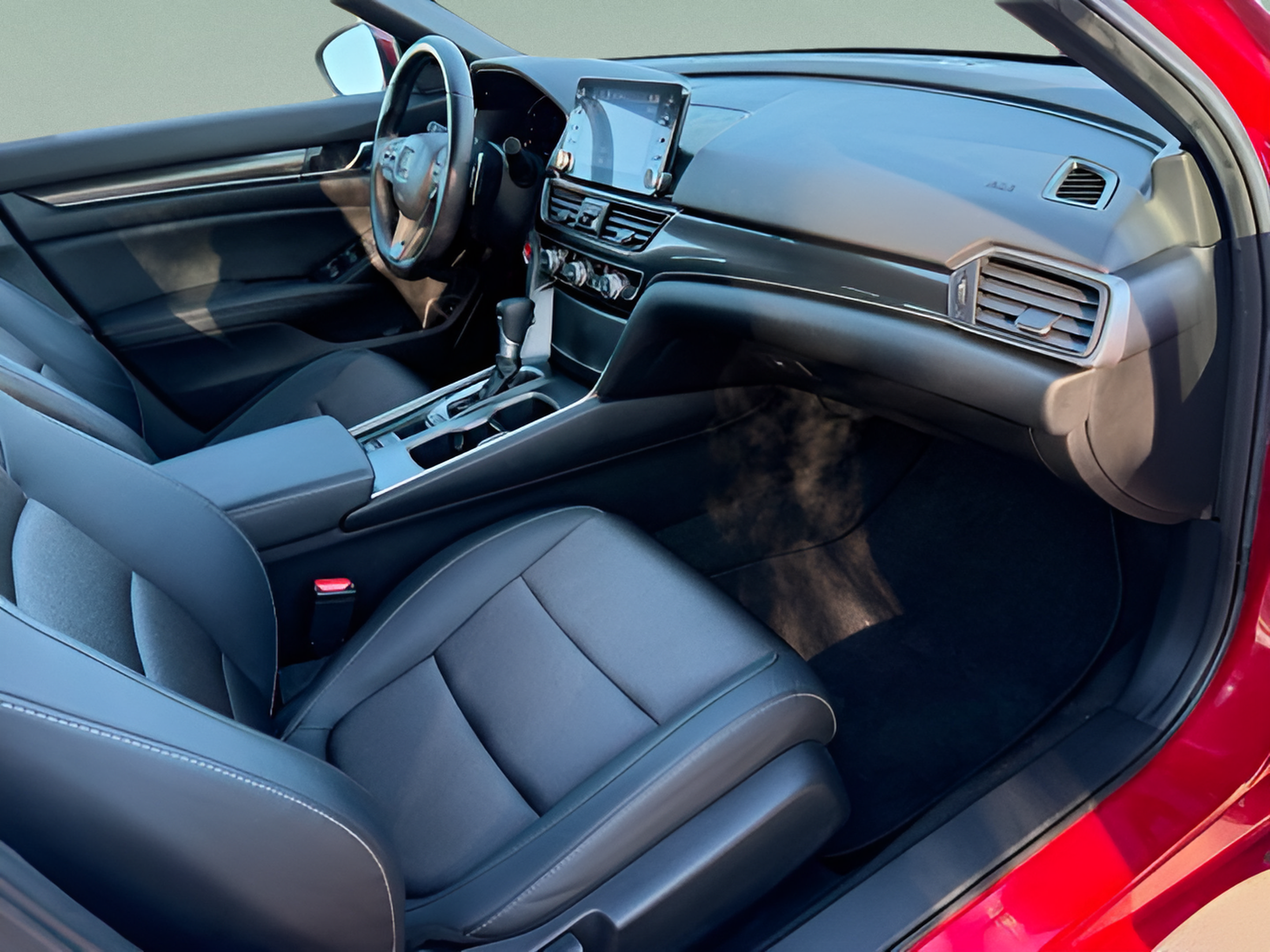 Used 2019 Honda Accord Sport image 27