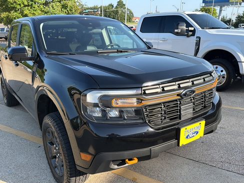 Used 2024 Ford Maverick Tremor w/ Tremor Off-Road Package AWD/4WD image 3