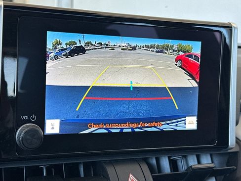 Used 2023 Toyota RAV4 XLE w/ Convenience Package FWD image 19