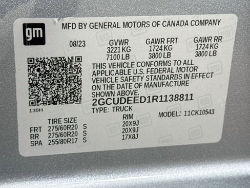 Used 2024 Chevrolet Silverado 1500 RST AWD/4WD image 33
