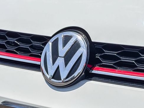 Used 2018 Volkswagen GTI S FWD image 13