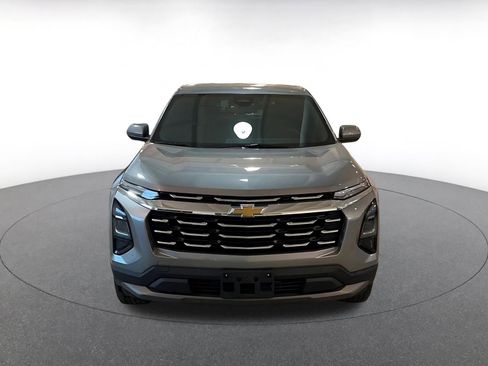 Used 2025 Chevrolet Equinox LT image 4