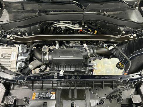 Used 2020 Ford Explorer ST w/ ST Street Pack image 18