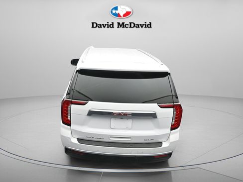 Used 2024 GMC Yukon XL SLT image 18