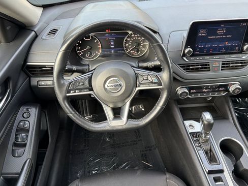 Used 2019 Nissan Altima 2.5 SV image 27