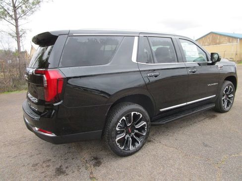 New 2026 GMC Yukon Elevation image 7