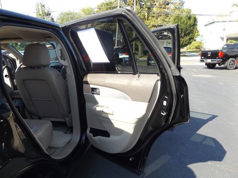 Used 2013 Lincoln MKX AWD image 27