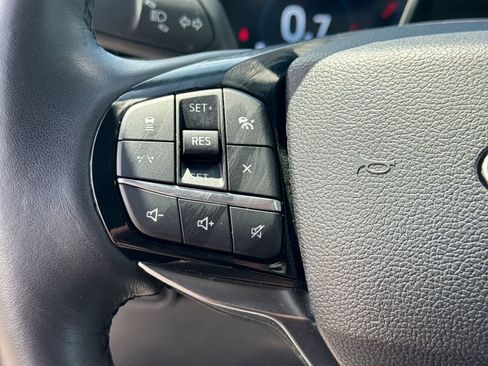 Used 2025 Ford Explorer Platinum w/ LUX Leather Package AWD/4WD image 29
